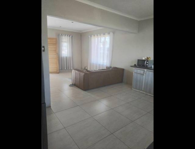 3 BEDROOM HOUSE FOR SALE IN KWAGGASRAND